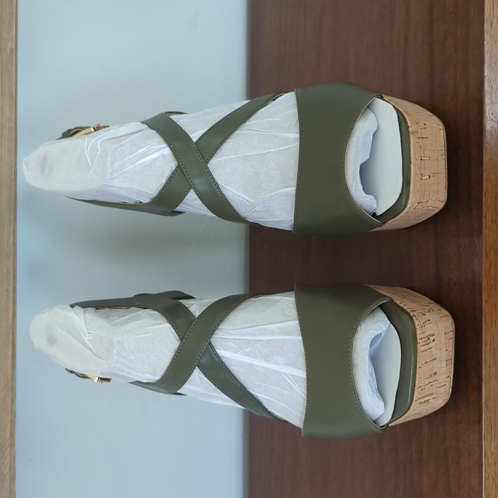 MICHAEL Michael Kors Abbott Platform Sandals